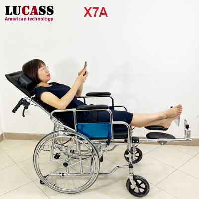 Xe lăn đa năng có bô vệ sinh ngả nằm chống lật Lucass X7A